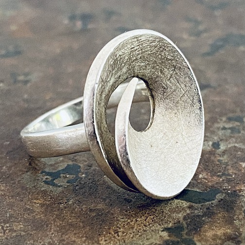 Skulpturel ring925s